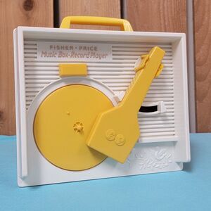 2014 Fisher Price Music Box Record Player with Four (4) Records GREAT CONDITION